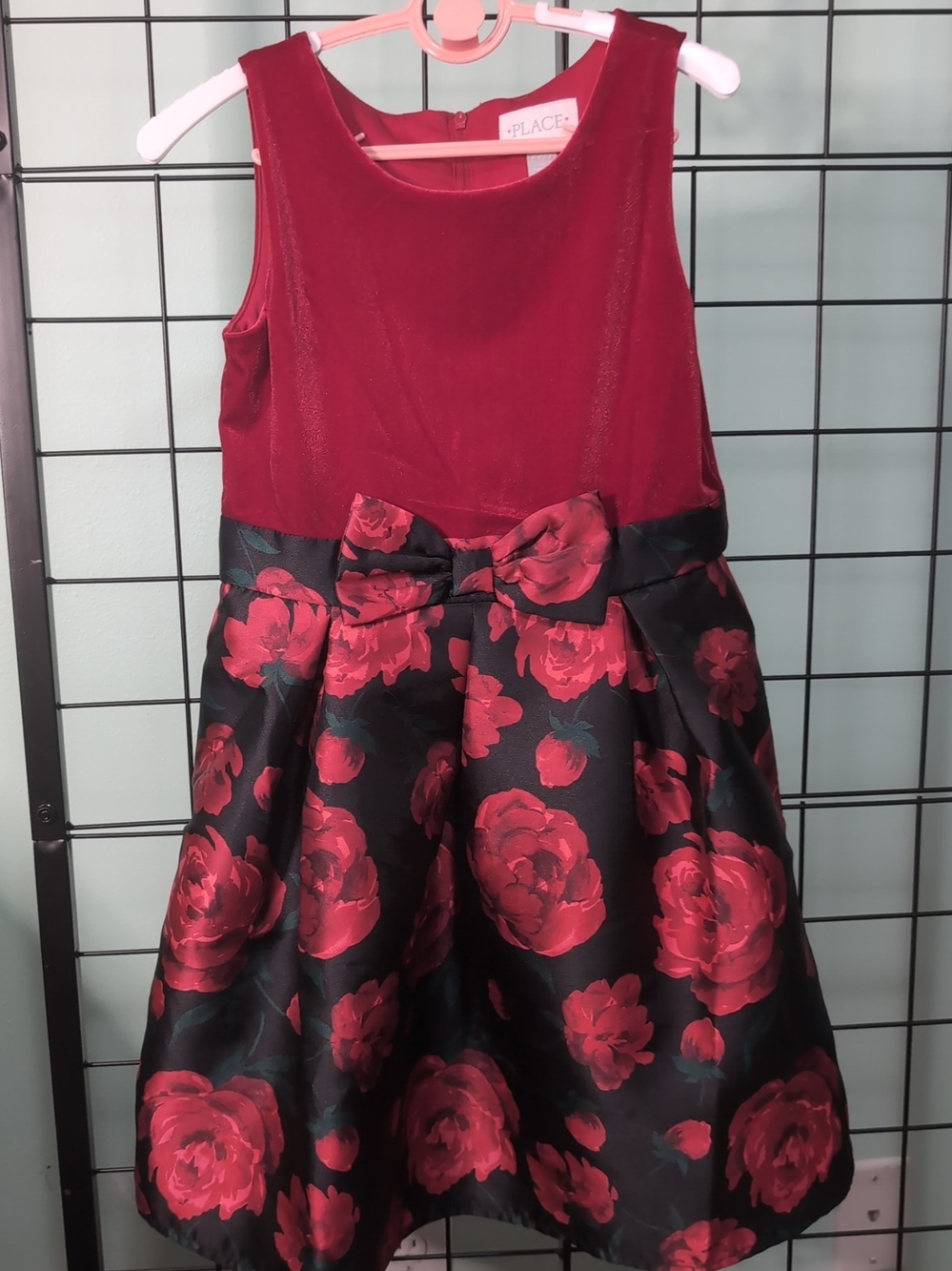 The Children’s Place Girls Floral Holiday Dress – Size 6X/7